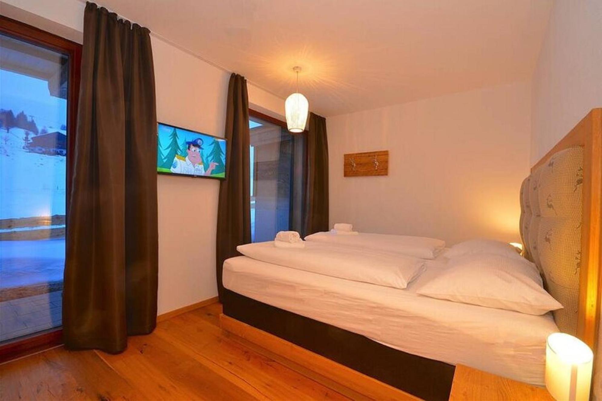Beautiful Austrian Style Chalet At The Ski Slope * Salzburg