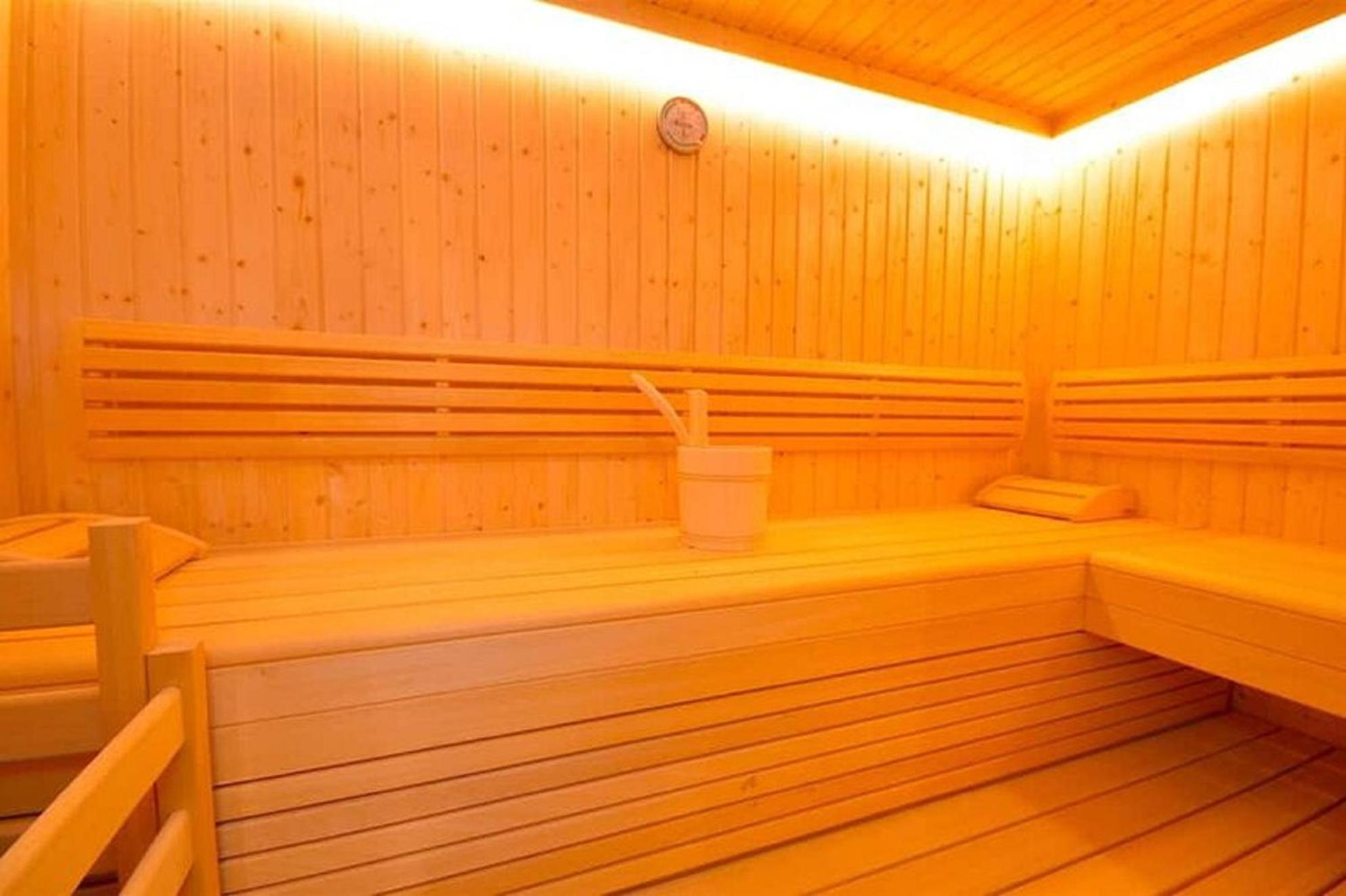 Apartment Beautiful Austrian Style Chalet At The Ski Slope